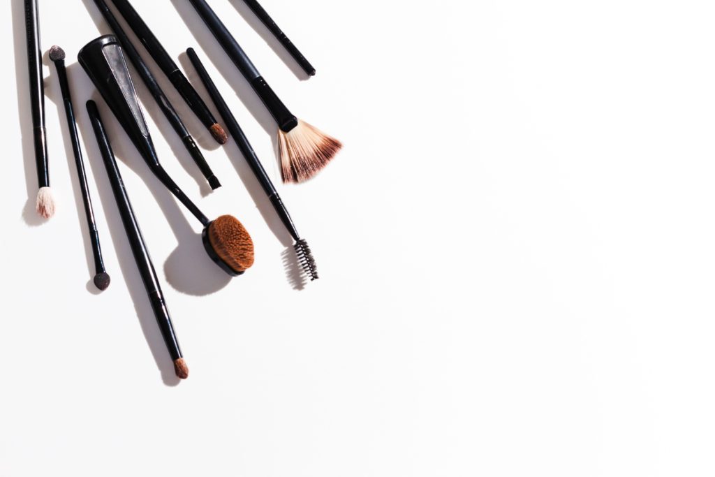 kuas makeup