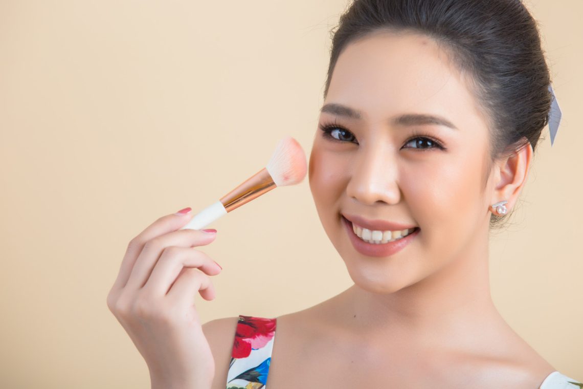Tips Pilih Warna Blush On Sesuai Undertone Kulit
