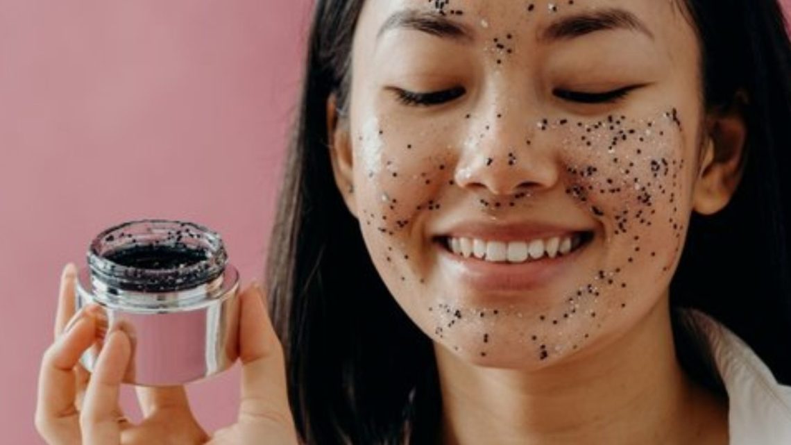 produk eksfoliasi wajah